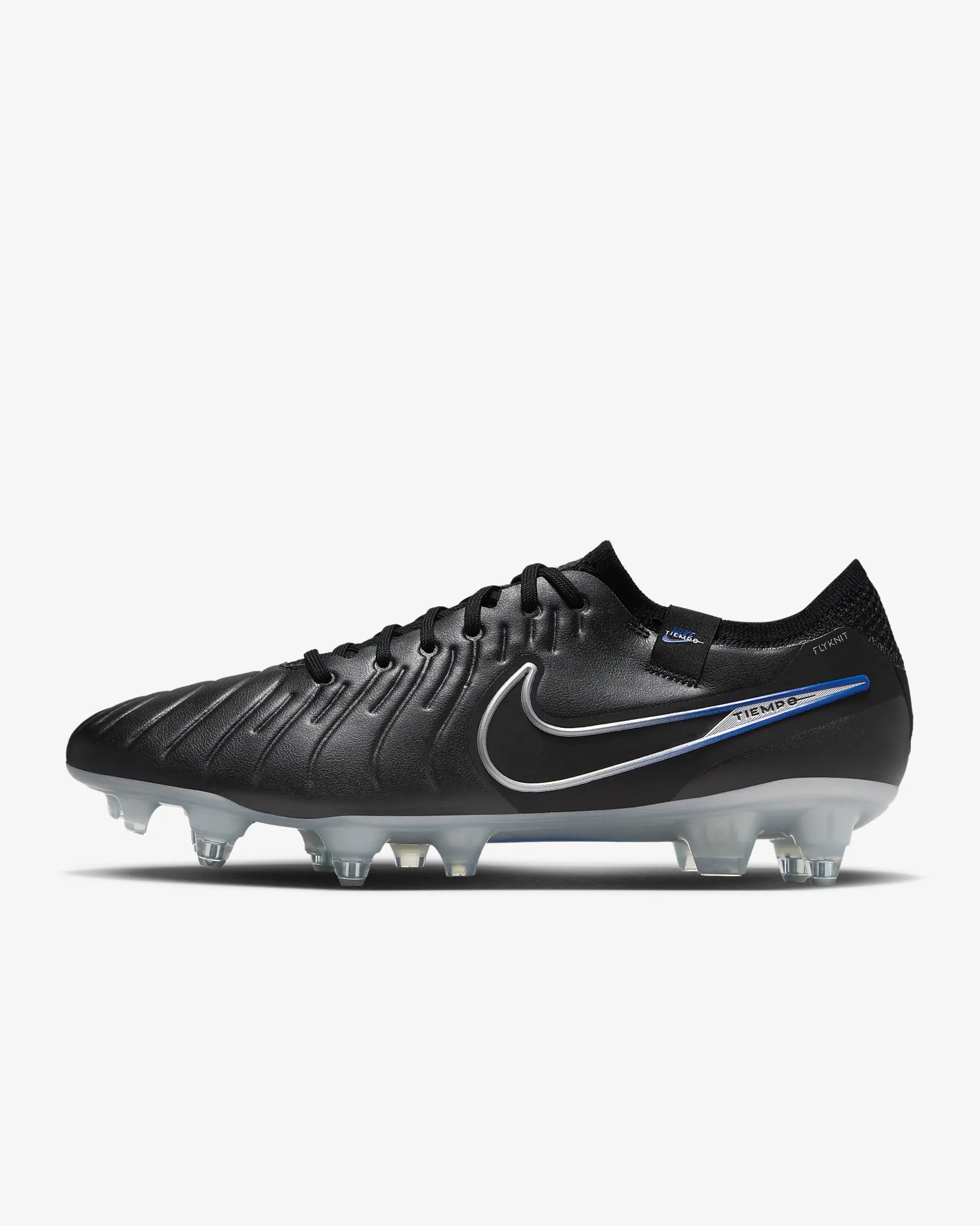 Het Black pack! Dit zijn de zwarte voetbalschoenen van Nike