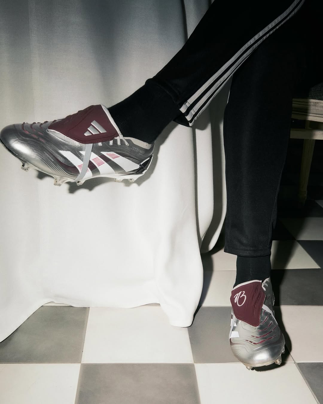 adidas lanceert Chrome Dream Jude Bellingham Predator voetbalschoenen