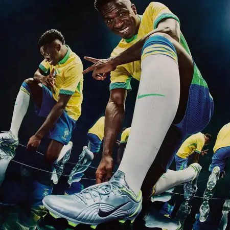 Nike lanceert remake eerste Nike Mercurial Vapor 1 RGN voetbalschoenen