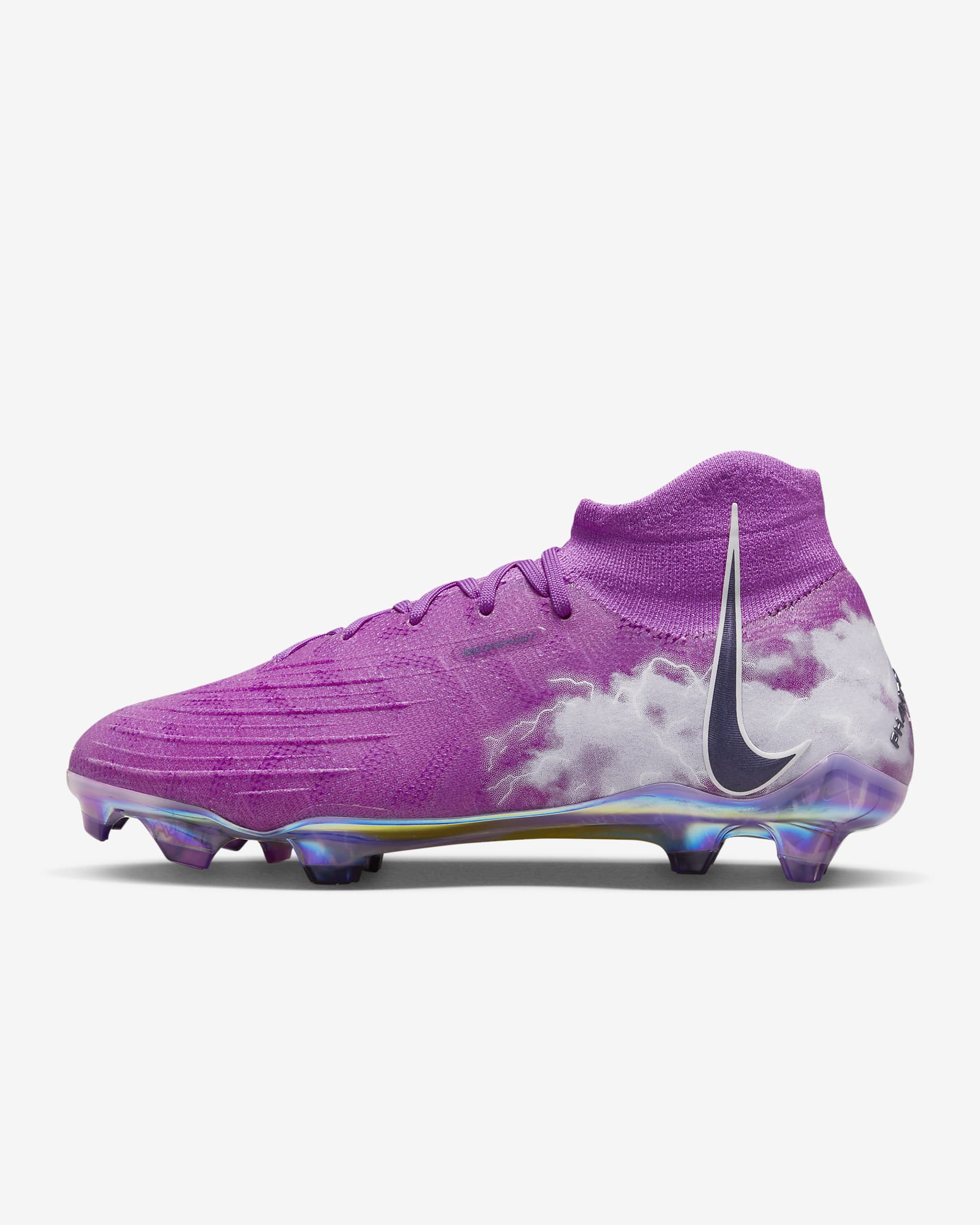 Dit zijn de paarse Nike Phantom Thunder voetbalschoenen