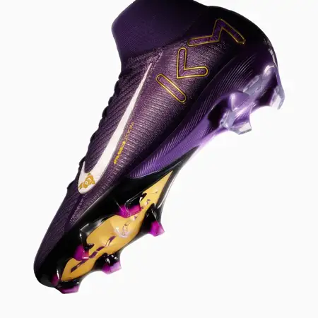 Paarse Nike Mercurial Superfly voetbalschoenen Mbappé eerbetoon aan eerdere schoenen