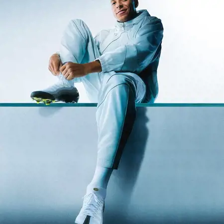 Nike eert Air Max 95 sneakers met limited edition Mercurial Superfly voetbalschoenen