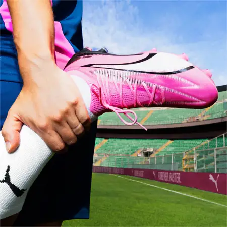 Dit zijn de Puma voetbalschoenen uit het Phenomenal pack