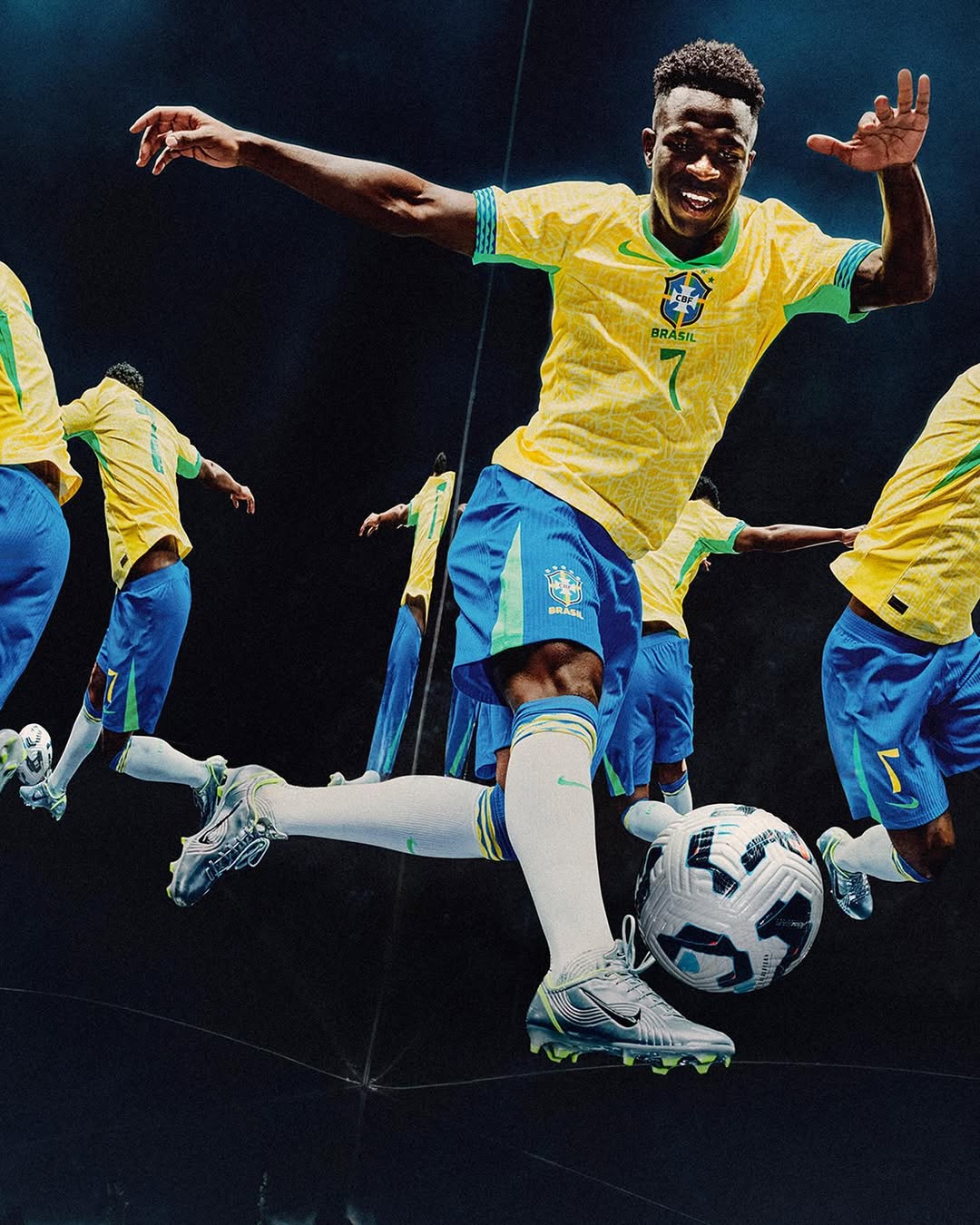 Nike lanceert remake eerste Nike Mercurial Vapor 1 RGN voetbalschoenen