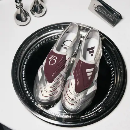 adidas lanceert Chrome Dream Jude Bellingham Predator voetbalschoenen