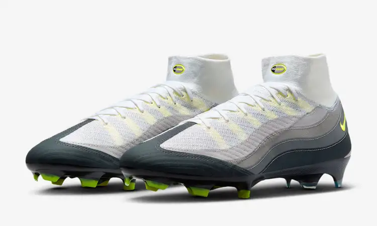 Nike eert Air Max 95 sneakers met limited edition Mercurial Superfly voetbalschoenen
