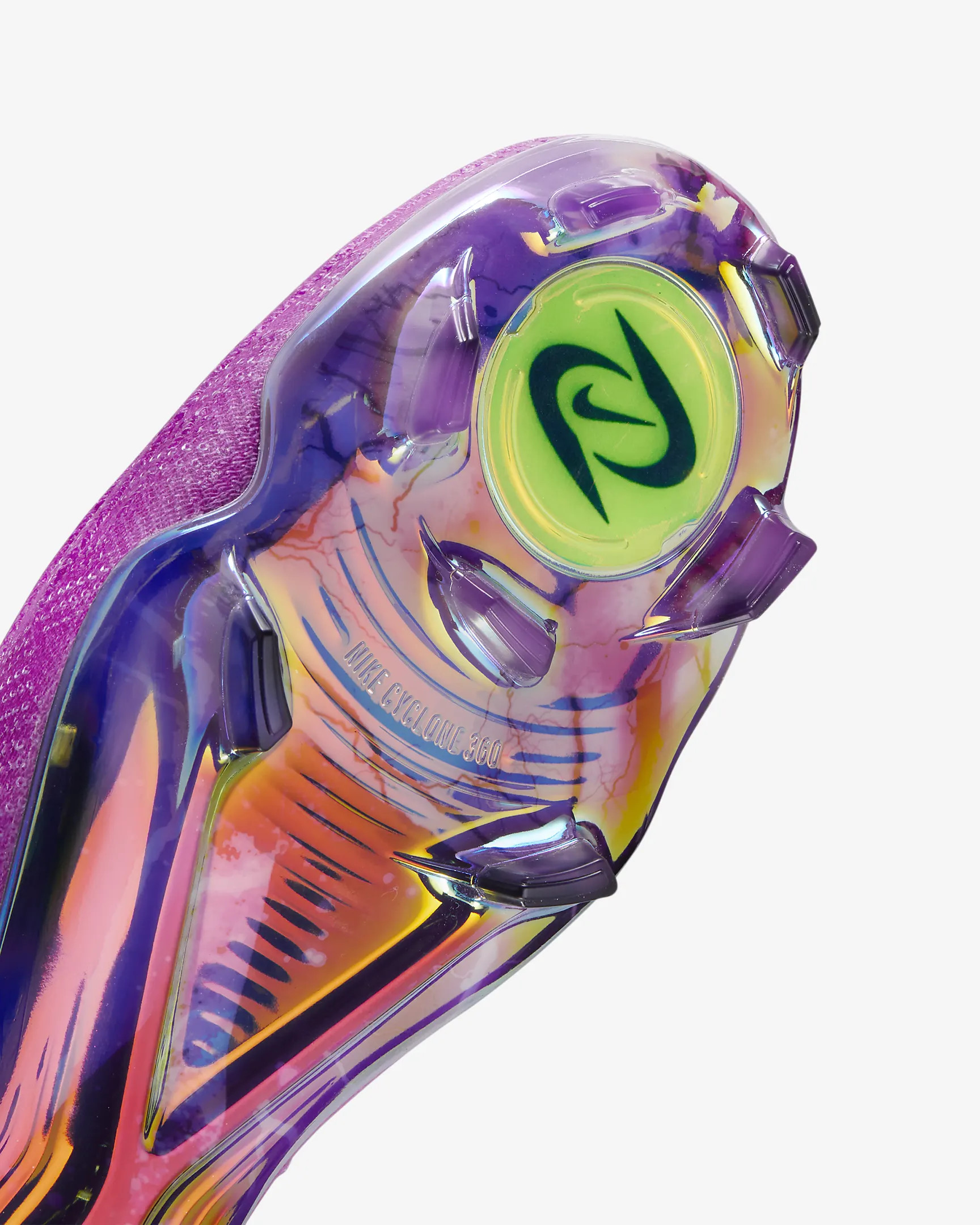 Dit zijn de paarse Nike Phantom Thunder voetbalschoenen